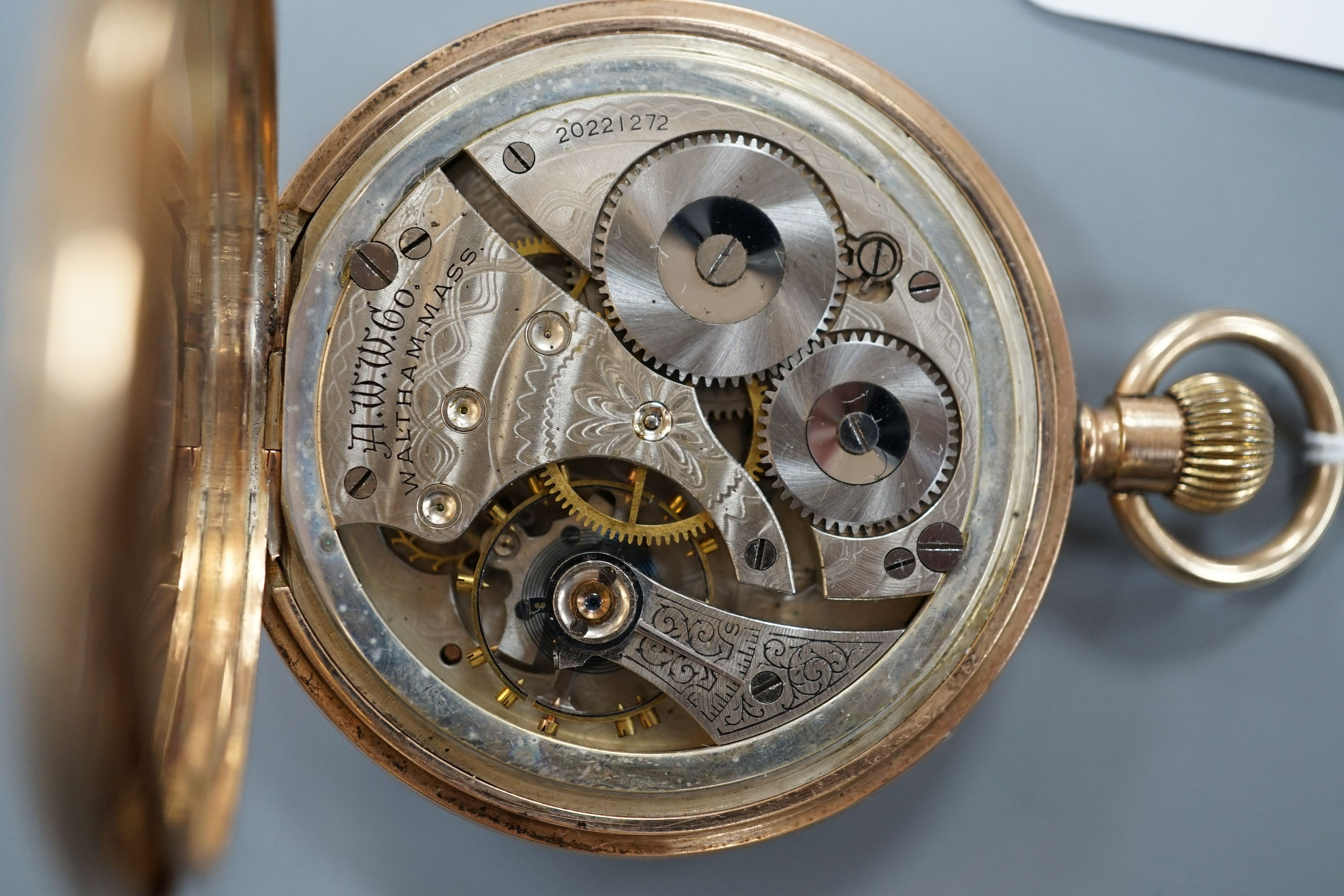 A 9ct gold Waltham keyless pocket watch, with enamelled Roman dial and subsidiary seconds, movement number 20221272, gross 122 grams.